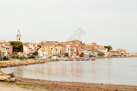 法国海岸Bouziges村的贝壳图片