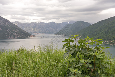 漂亮的山海风景图片