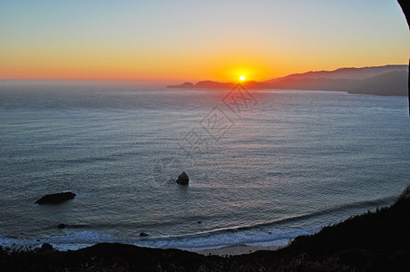 阴晴圆缺半月美国加利福尼亚州旧金山背景