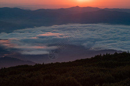 美丽的自然田园风光山晨景观图片