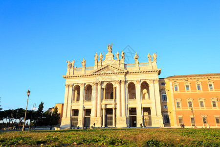 拉特兰的圣乔瓦尼大教堂早上罗马图片