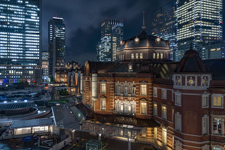 东京站是位于日本东京都千代田区丸之内商业区的火车站图片