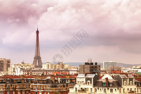埃菲尔铁塔和巴黎城市景观形成屋顶来自法国巴黎战神广场的埃菲尔铁塔美图片