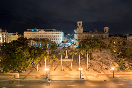 哈瓦那中央公园与何塞马尔蒂纪念图片