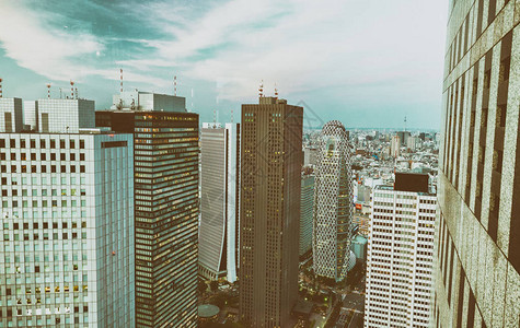 日本东京新宿的现代天际线图片