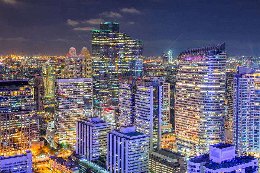 曼谷金融区商业大厦和东南亚图片