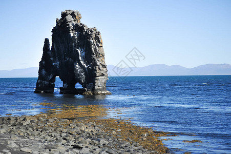 冰岛美丽的风景观喷泉火山冰川图片