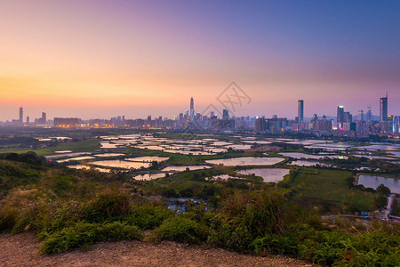 香港对面的日落与深圳景色图片