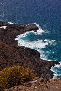 海洋野生海滩岩石图片