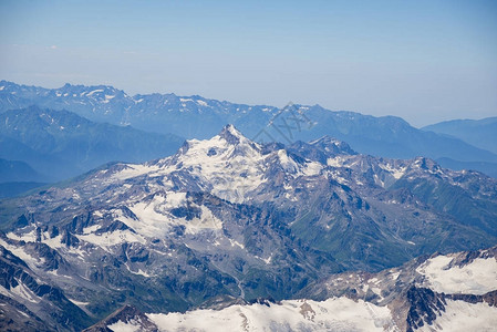 从大高加索山脉Elbru图片