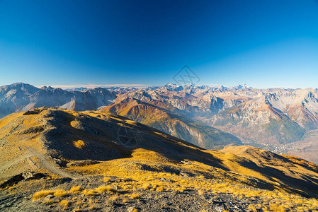 阿尔卑斯山MassifdesEcrins公园4101米覆盖冰河图片