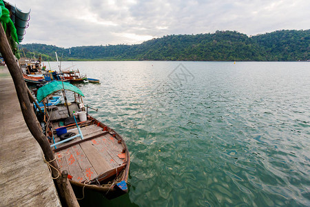 泰国KohKood岛的AoSalad渔村图片