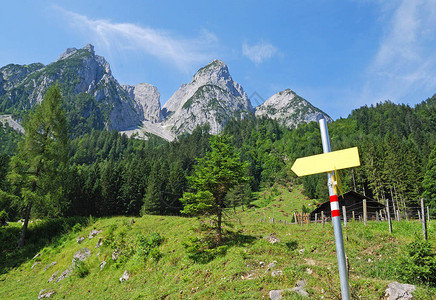 奥地利戈绍山丘图片
