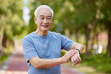 老人运动形象老年男性运动形象背景