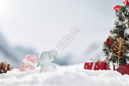 冬季雪景小雪人背影背景图片