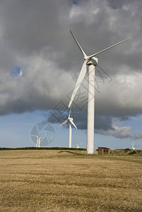 风力涡轮特鲁罗康沃图片