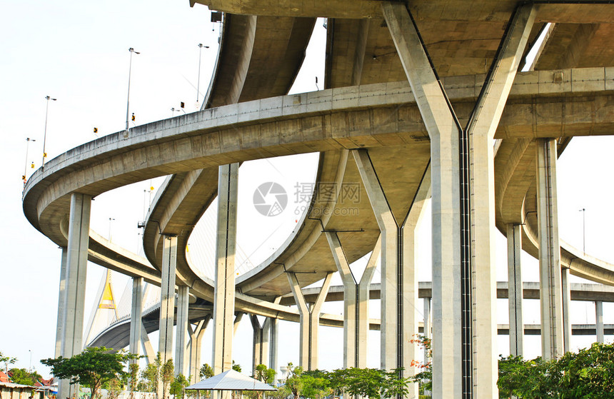 高速公路泰国悬崖桥图片