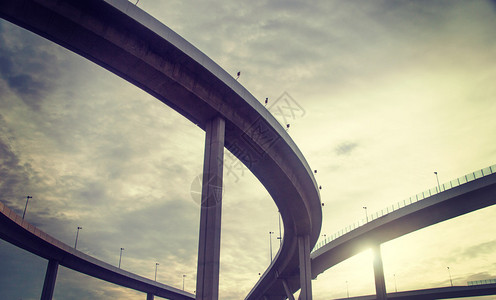 城市立交桥复古效果图图片