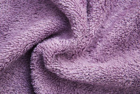 紫色浴毛巾图片