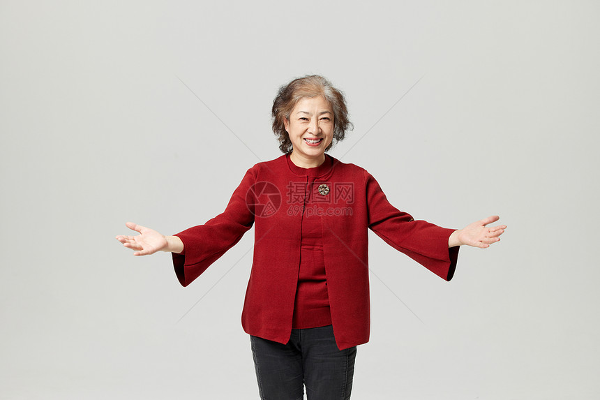 中国风老奶奶新年形象图片