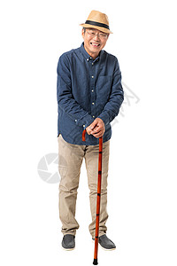 拄着拐杖的幸福老人背景图片