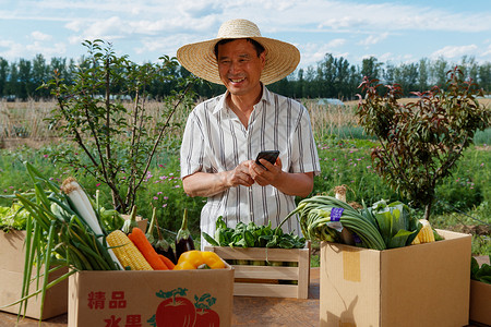 农民在线直播销售农产品表现积极高清图片素材