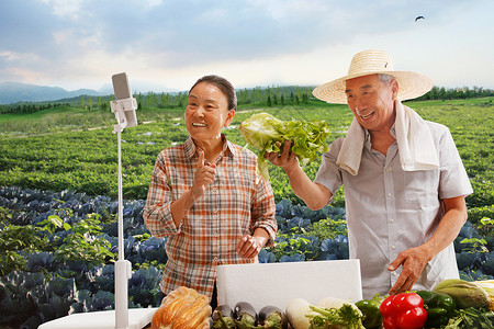 农民在线直播销售农产品中国人高清图片素材