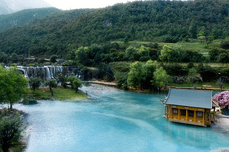 丽江玉龙雪山蓝月谷景区背景图片
