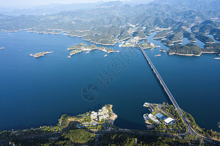 航拍杭州千岛湖景区背景图片