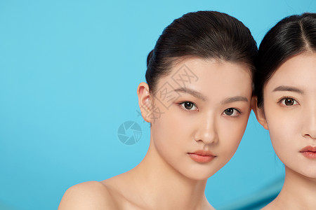 美容护肤双人女性面部展示图片