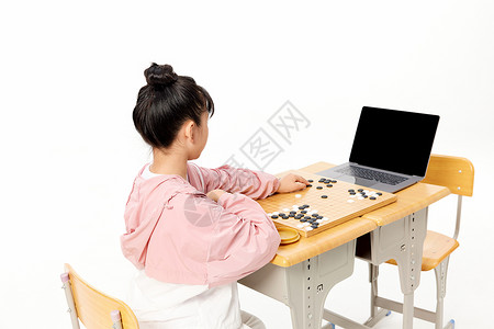 人机对弈小女孩和电脑人机挑战围棋背景