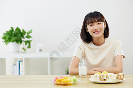 健康饮食女性形象图片