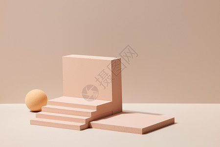 金字塔阶梯粉色积木与球静物背景背景