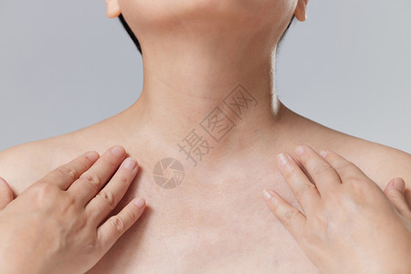 颈部保养中年女性脖颈特写背景