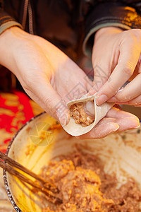 新年包饺子手部特写图片素材