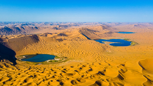 内蒙古旅游第三大沙漠巴丹吉林沙漠航拍背景