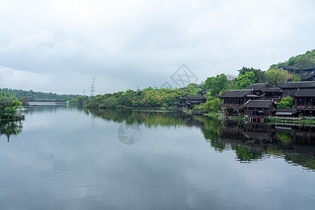 江南烟雨雨水背景图片