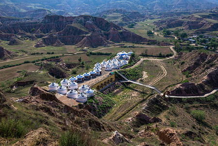 鄂尔多斯博物馆内蒙古高山牧场蒙古包夏季景观背景