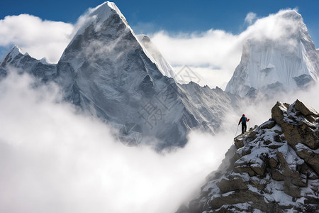 大山深处的景观图片