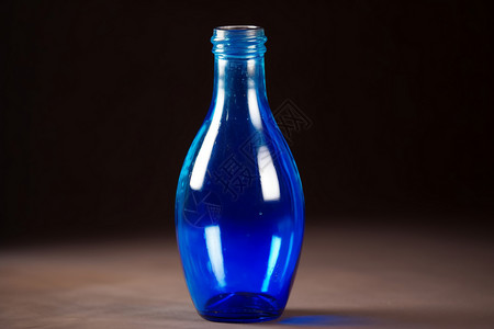 蓝色的小瓶子图片