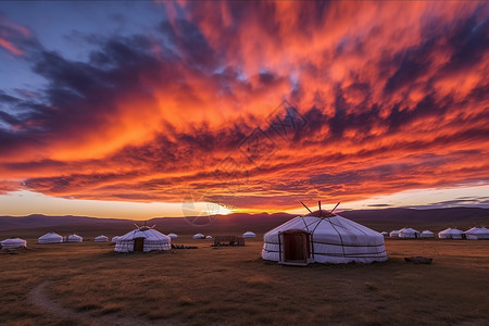 落日草原上的蒙古包图片