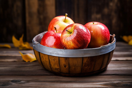 木桶中的新鲜苹果图片