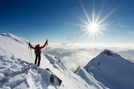 登山者到达雪山图片