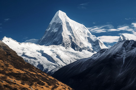 美丽壮观的雪山背景图片