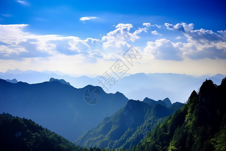 山脉的自然美景背景图片