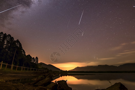 双子座流星雨高清图片