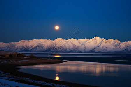 雪山唯美的风景图片