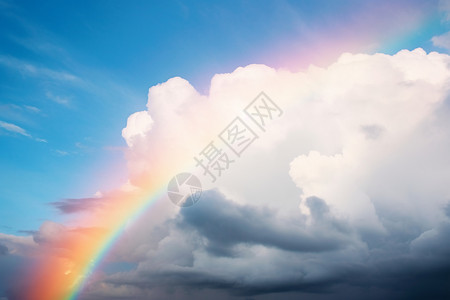 云朵彩虹对话框七色的彩虹背景