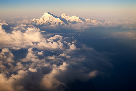 著名的珠穆朗玛峰图片