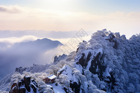 下雪的山顶背景图片